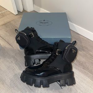 Never work black combat boots